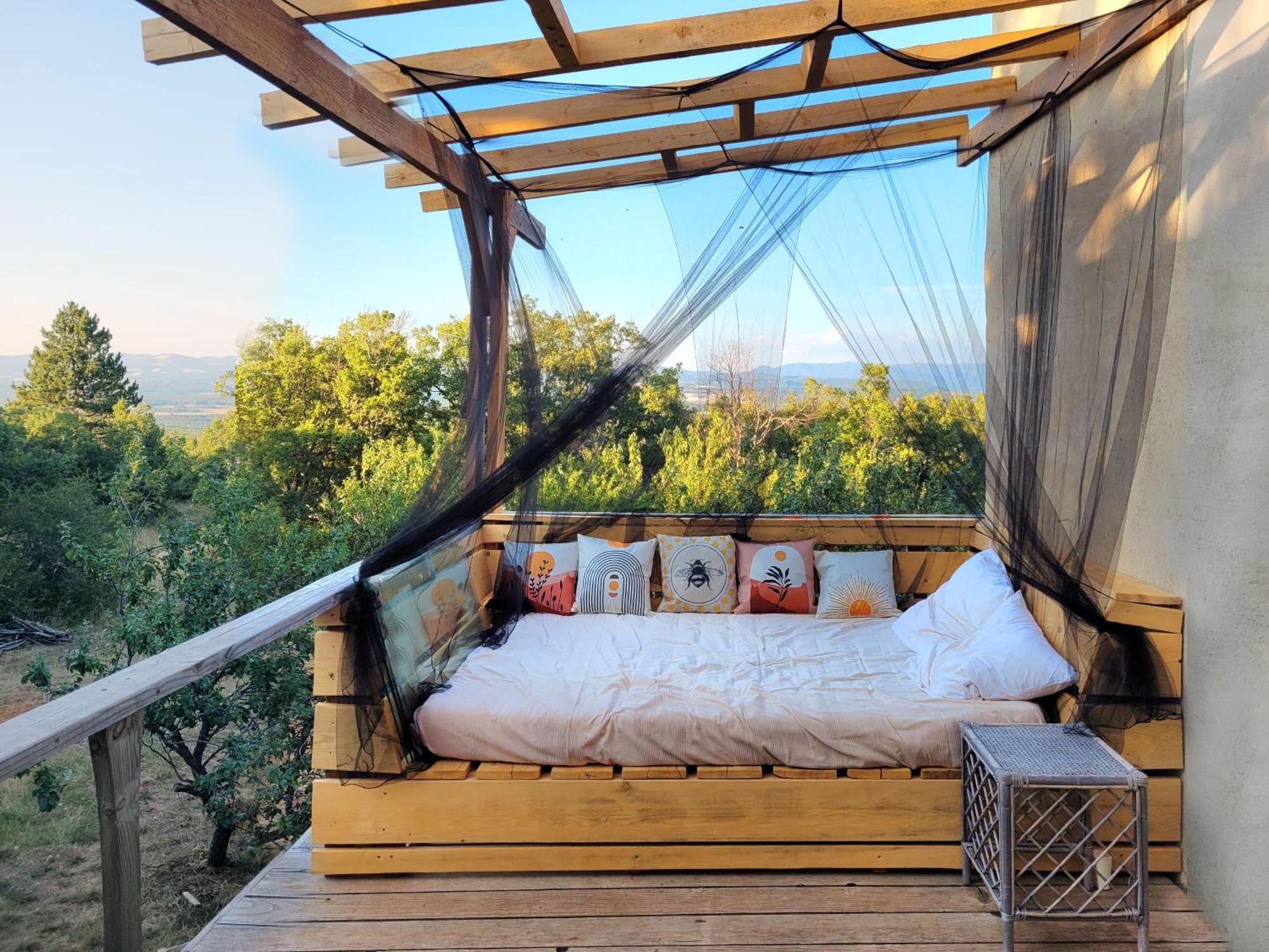 Apartmán Ecolieu Silenciane Simiane-la-Rotonde Exteriér fotografie
